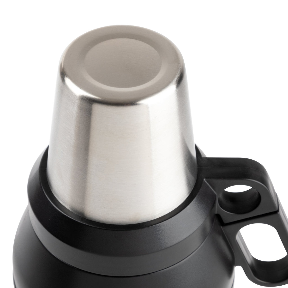 64-oz-stack-growler-f3 32701-WEB_04_0076d48d-5559-4d08-910c-361263018e65.jpg