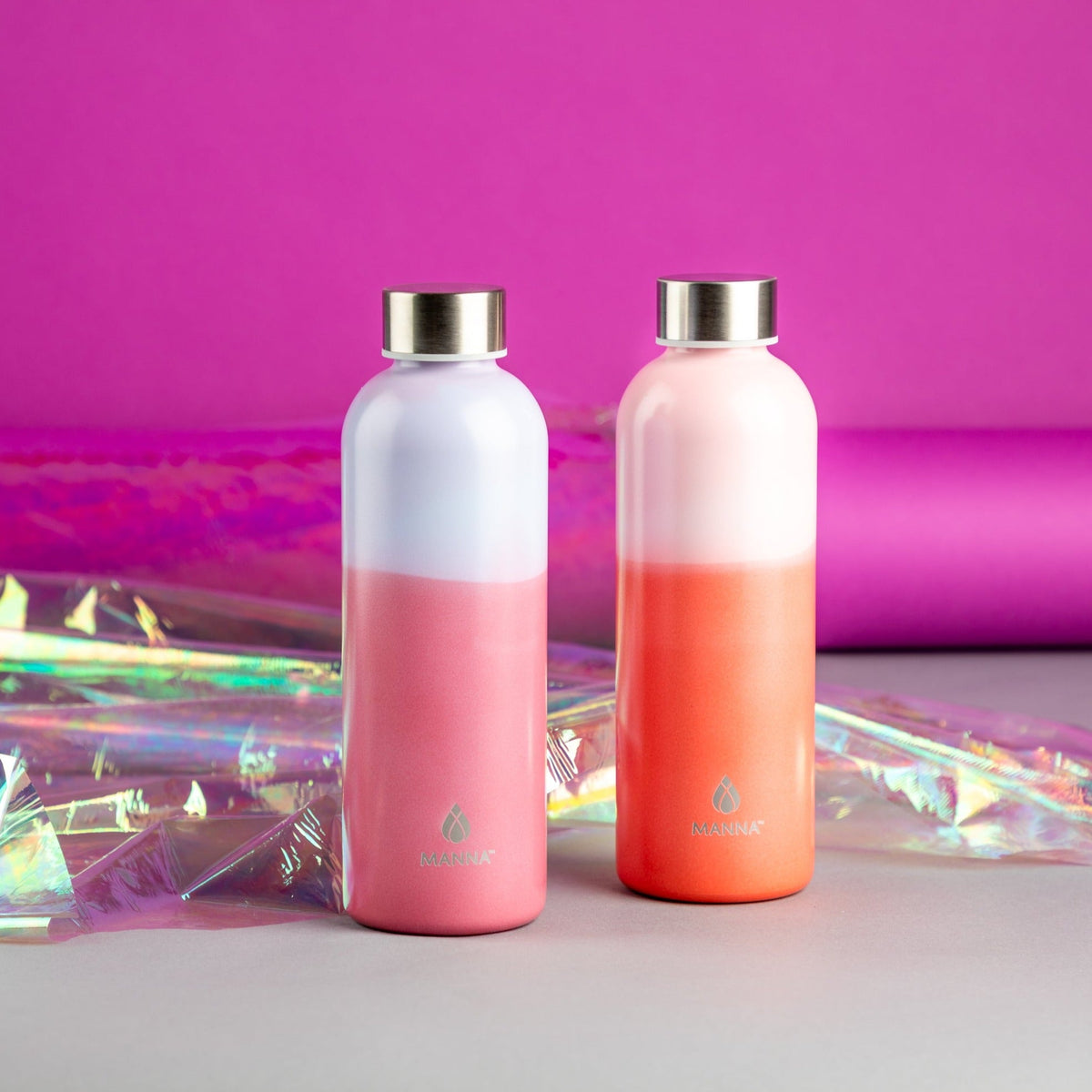 26-oz-color-changing-orbit-bottle-h2 MAN_Color_Changing_Orbit_04_1f51939e-4449-4700-b55a-0aef7e03d837.jpg